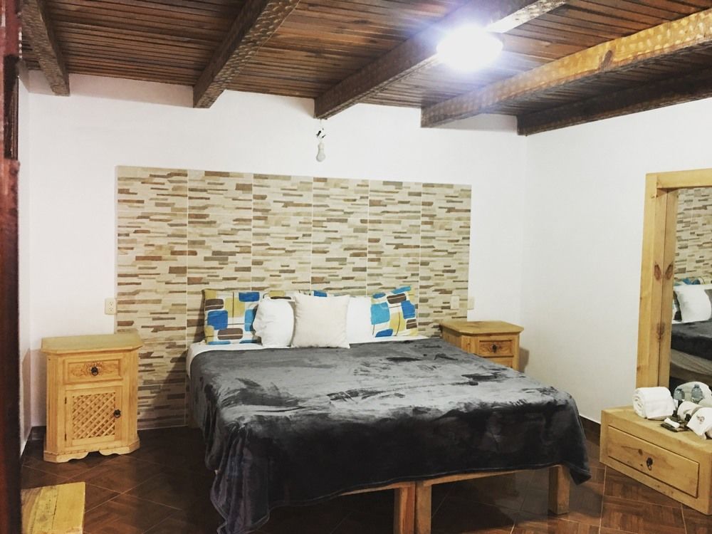 Hotel Real Carretero